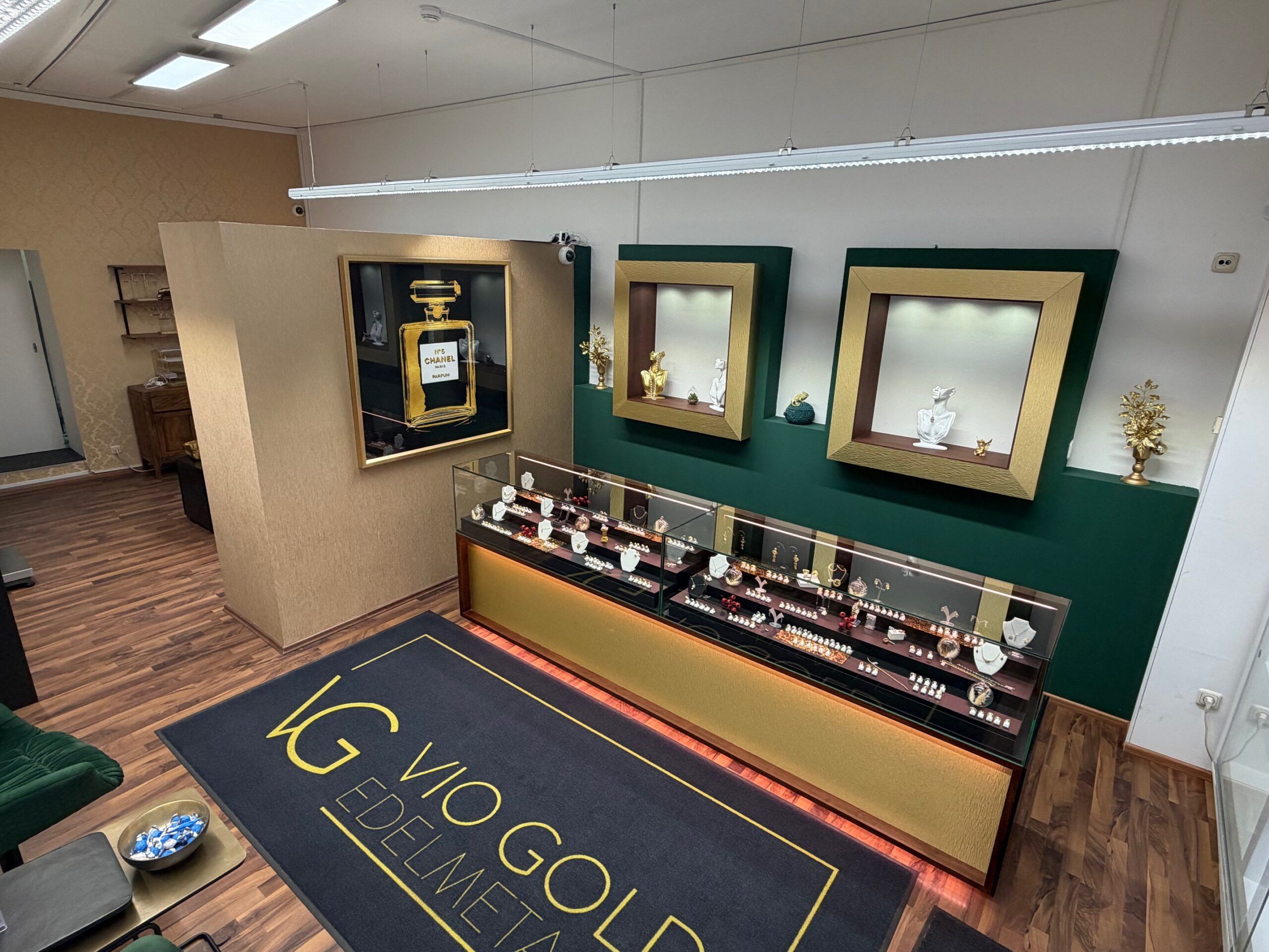 Vio Gold Edelmetalle, Edelmetallhandel. An- & Verkauf von Gold, Silber, Platin & Palladium, uvm. 
Filiale Straubing