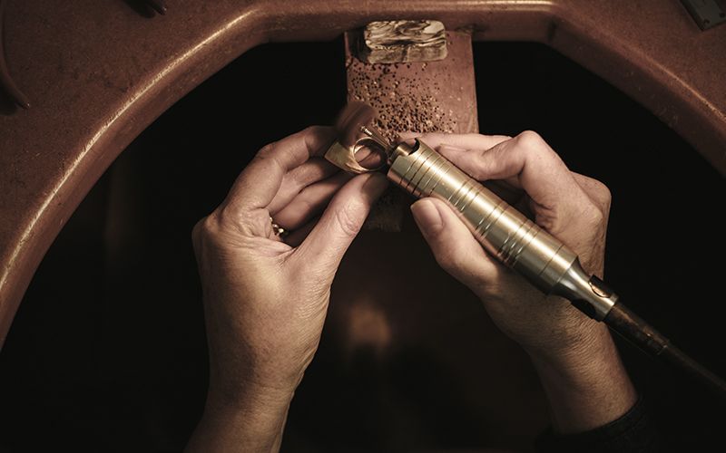 Goldschmiede, Gold, Silber, Schmuck, Ankauf, Verkauf, Vio Gold in Regensburg und Straubing