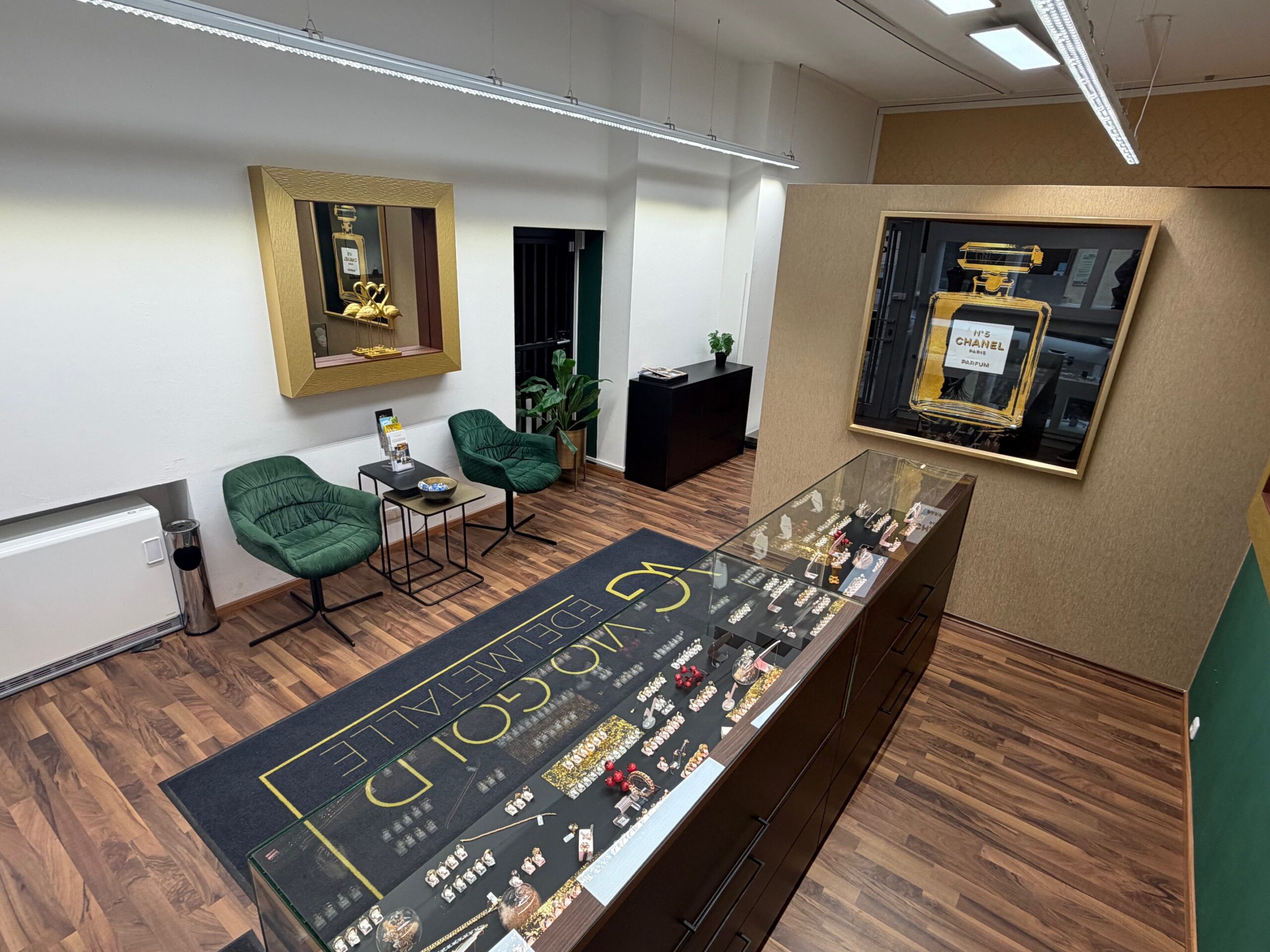 Vio Gold Edelmetalle, Edelmetallhandel. An- & Verkauf von Gold, Silber, Platin & Palladium, uvm. 
Filiale Straubing